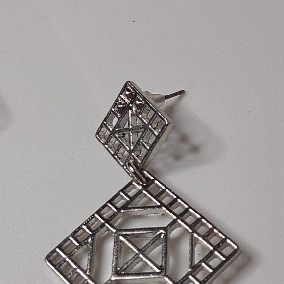 Long Silver Tone Metal Decorative Dangling Square Earrings - Picture 5 of 12